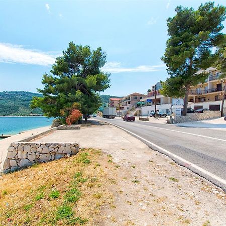 Apartments Martina Marina Zewnętrze zdjęcie